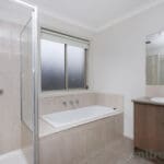 28 Billabong Crescent, Tarneit, VIC 3029
