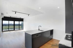 2102/6 Joseph Road, FOOTSCRAY, VIC 3011