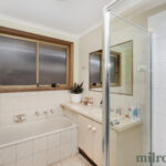 13 Trembath Court, ALTONA MEADOWS, VIC 3028