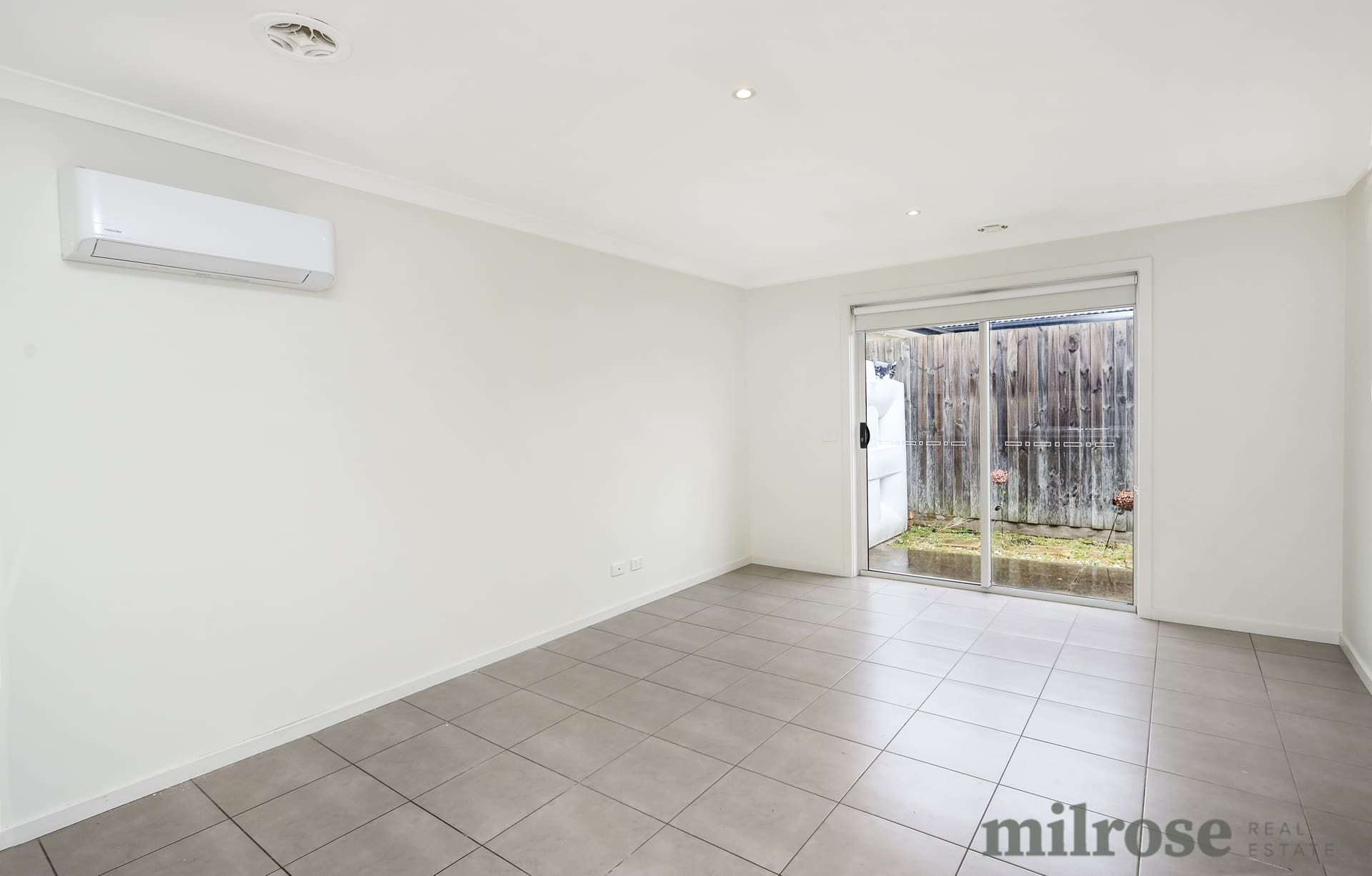 2/30 Collenso Street, Sunshine West, VIC 3020