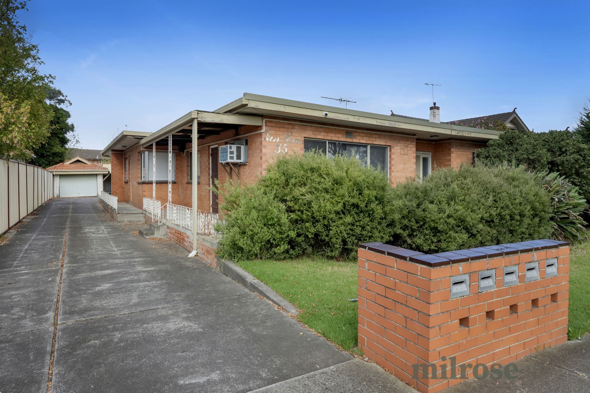 2/35 Sun Crescent, Sunshine, VIC 3020