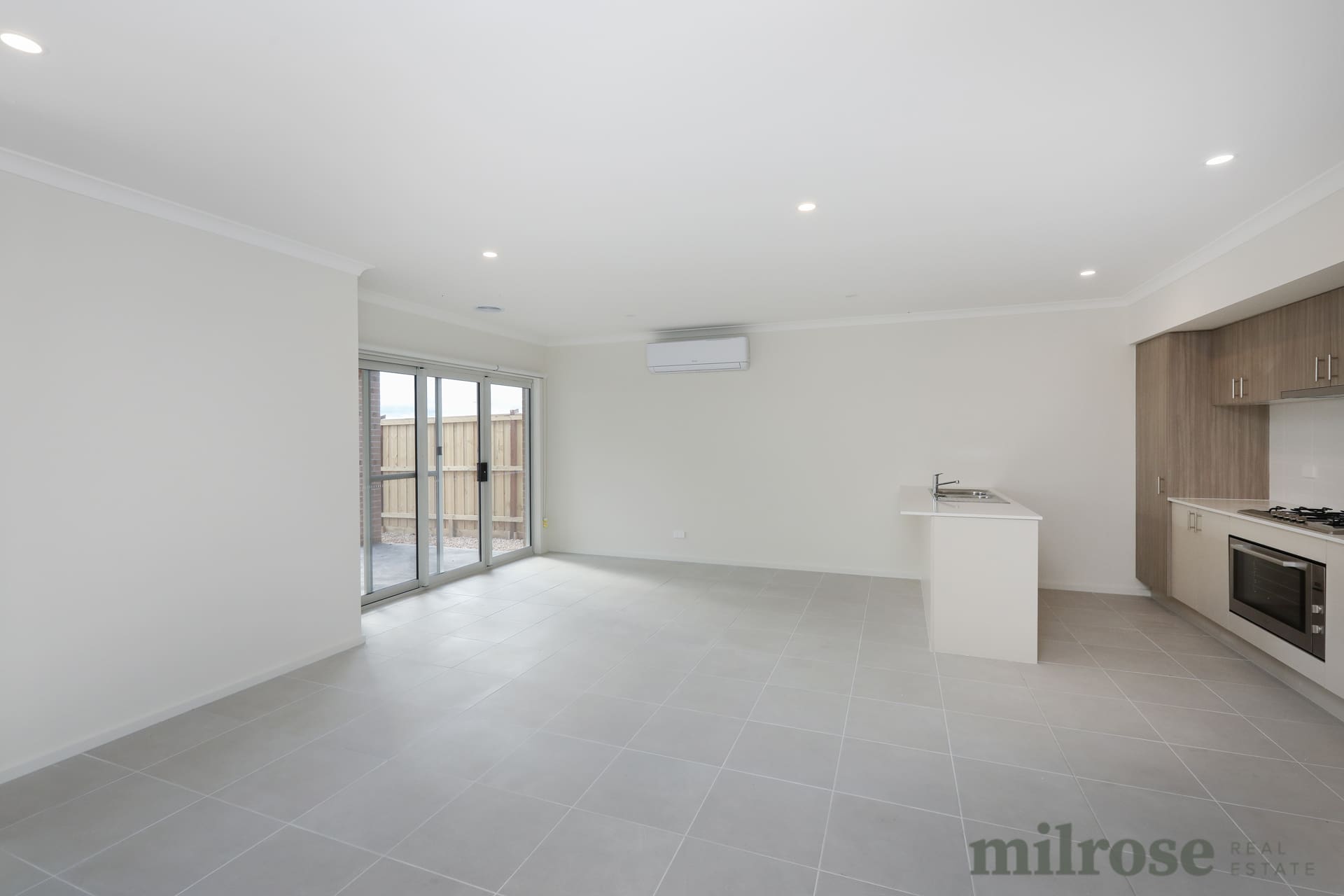14 Mondegreen Cl, Wyndham Vale, VIC 3024