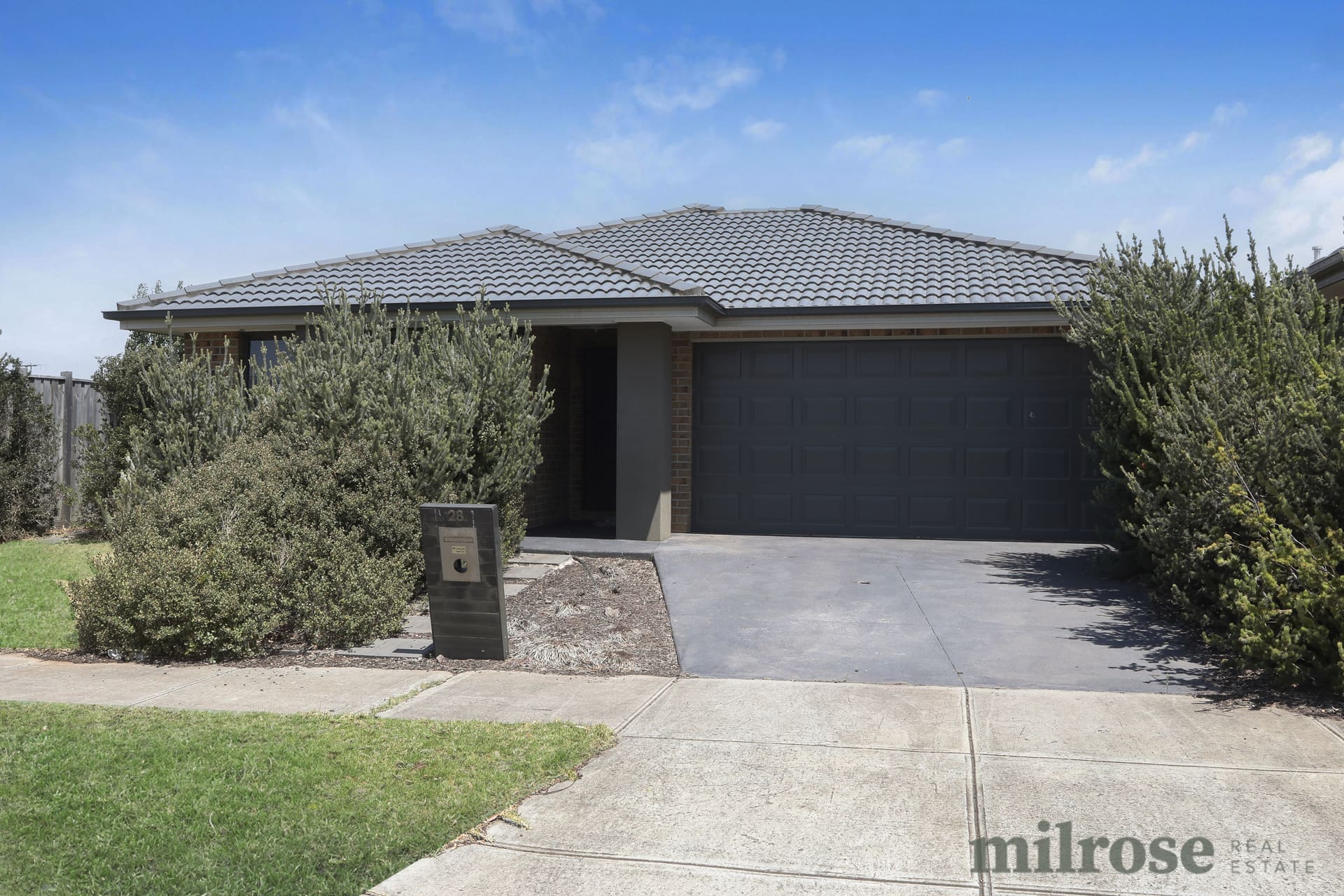 28 Arkins Cct, Tarneit, VIC 3029