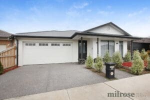 26 Lollipop Cr, Sunbury, VIC 3429