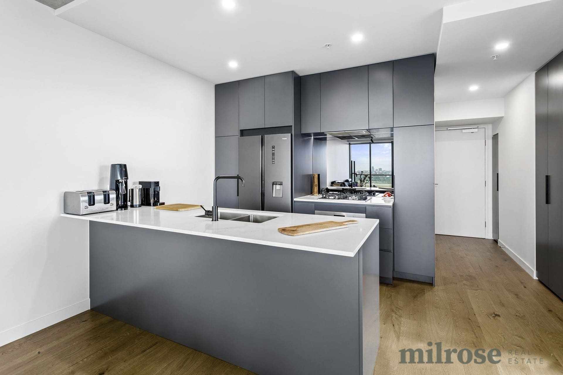 1402/6 Joseph Road, Footscray, VIC 3011