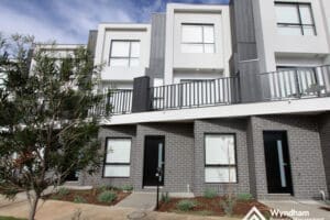 9D Obsidian Avenue, TARNEIT, VIC 3029
