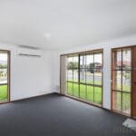 1/1 Regis Close, WERRIBEE, VIC 3030