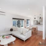2/4 Carlsson Ct, Brooklyn, VIC 3012