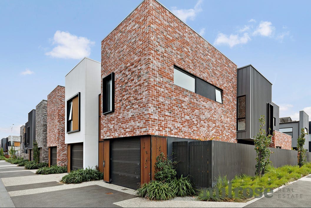 9 Hazel Way, Altona North, VIC 3025