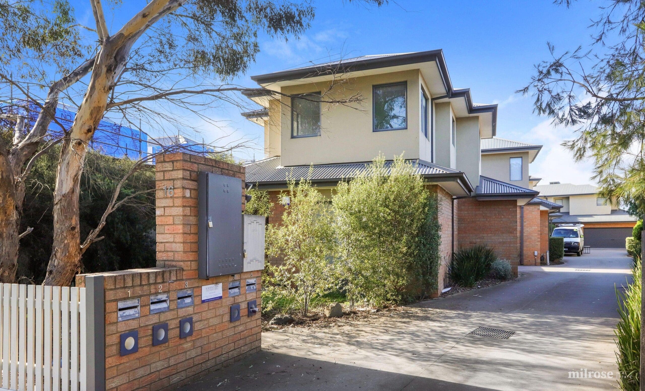1/16 Omar Street, Maidstone, VIC 3012