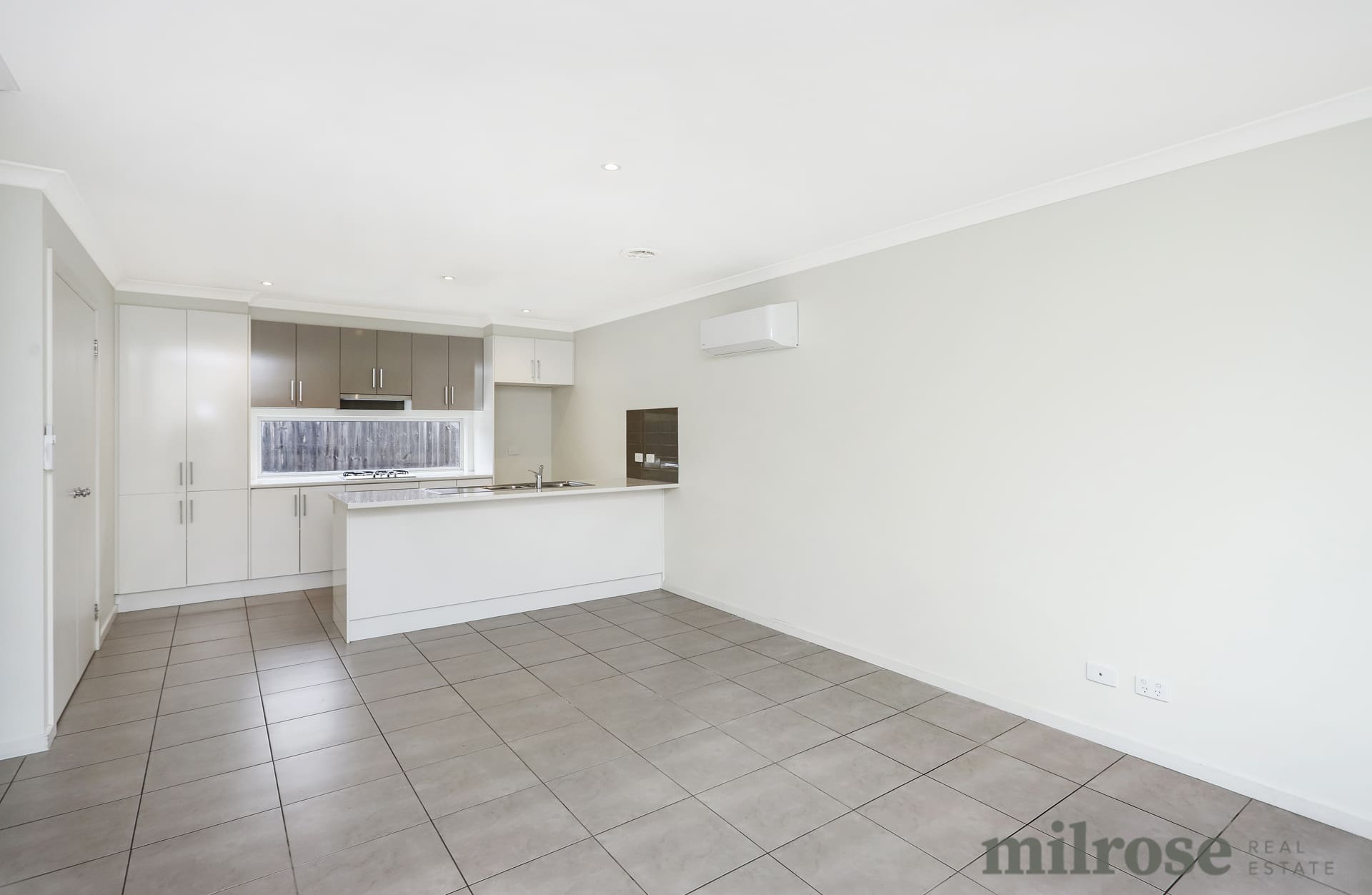 2/30 Collenso Street, Sunshine West, VIC 3020