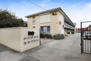 9/13 St Albans Road, ST ALBANS, VIC 3021