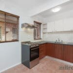 2/35 Sun Crescent, Sunshine, VIC 3020