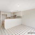 2/122 Power Street, St Albans, VIC 3021