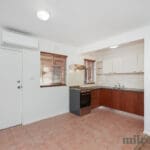 2/35 Sun Crescent, Sunshine, VIC 3020