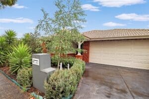 28 Heathcote Avenue, MANOR LAKES, VIC 3024
