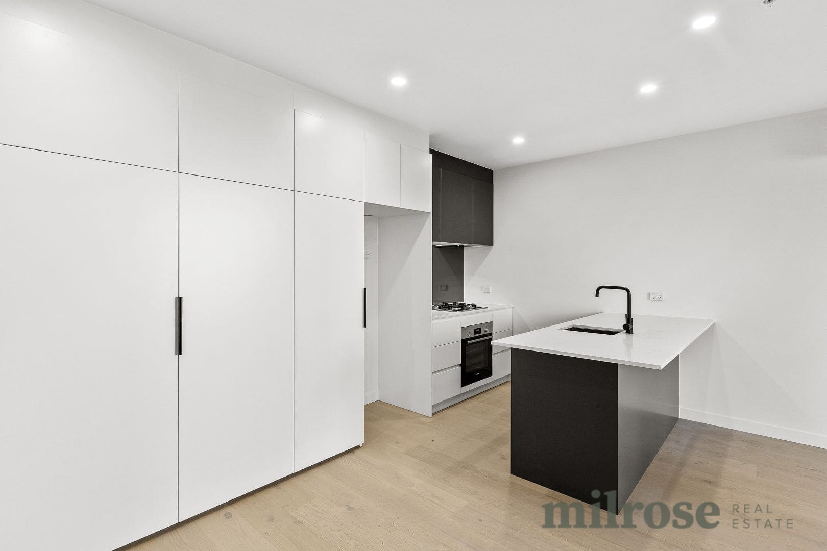 1001/4 Joseph Road, FOOTSCRAY, VIC 3011