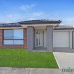 7 Croxden Avenue, THORNHILL PARK, VIC 3335