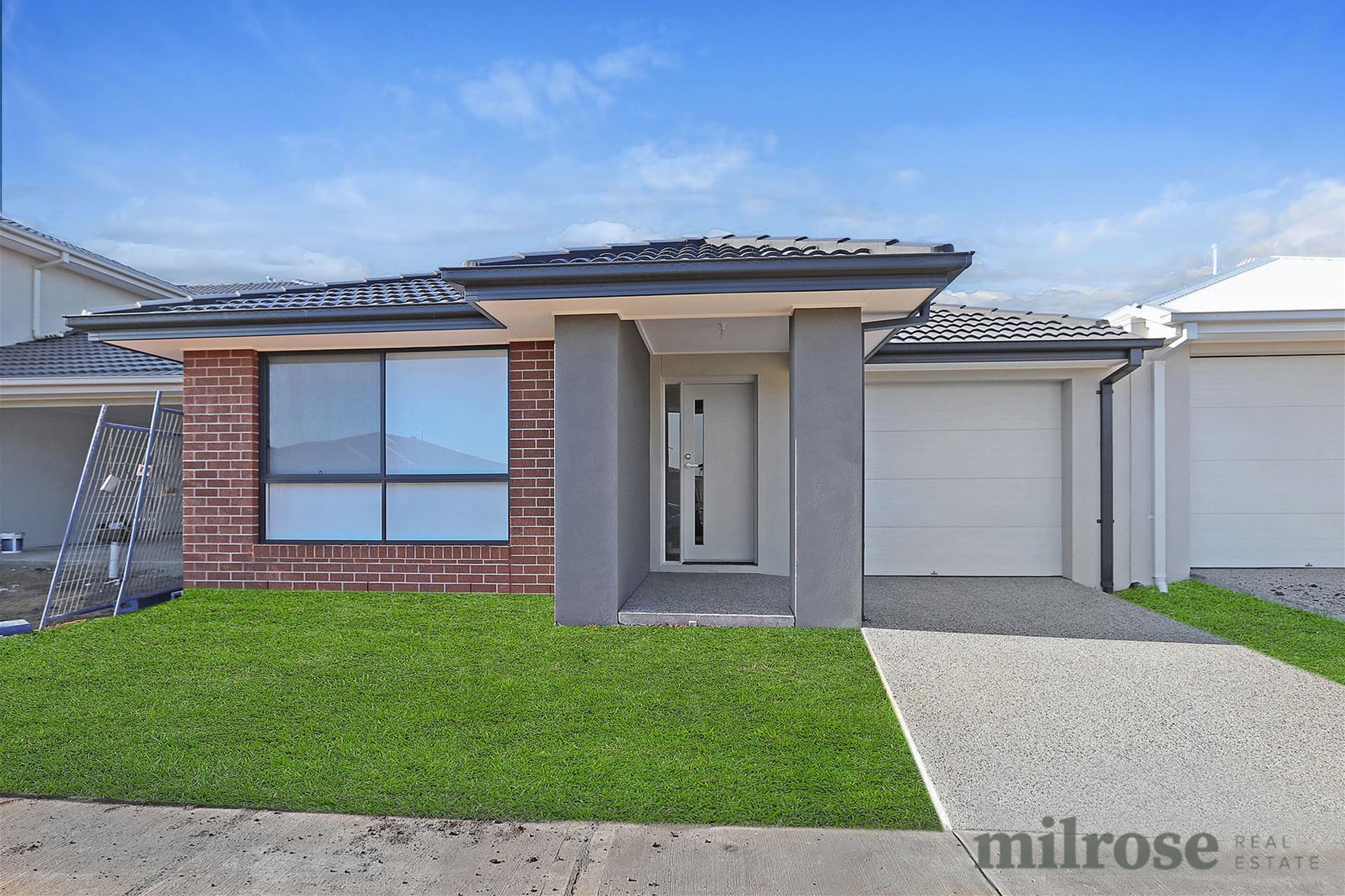 7 Croxden Avenue, THORNHILL PARK, VIC 3335