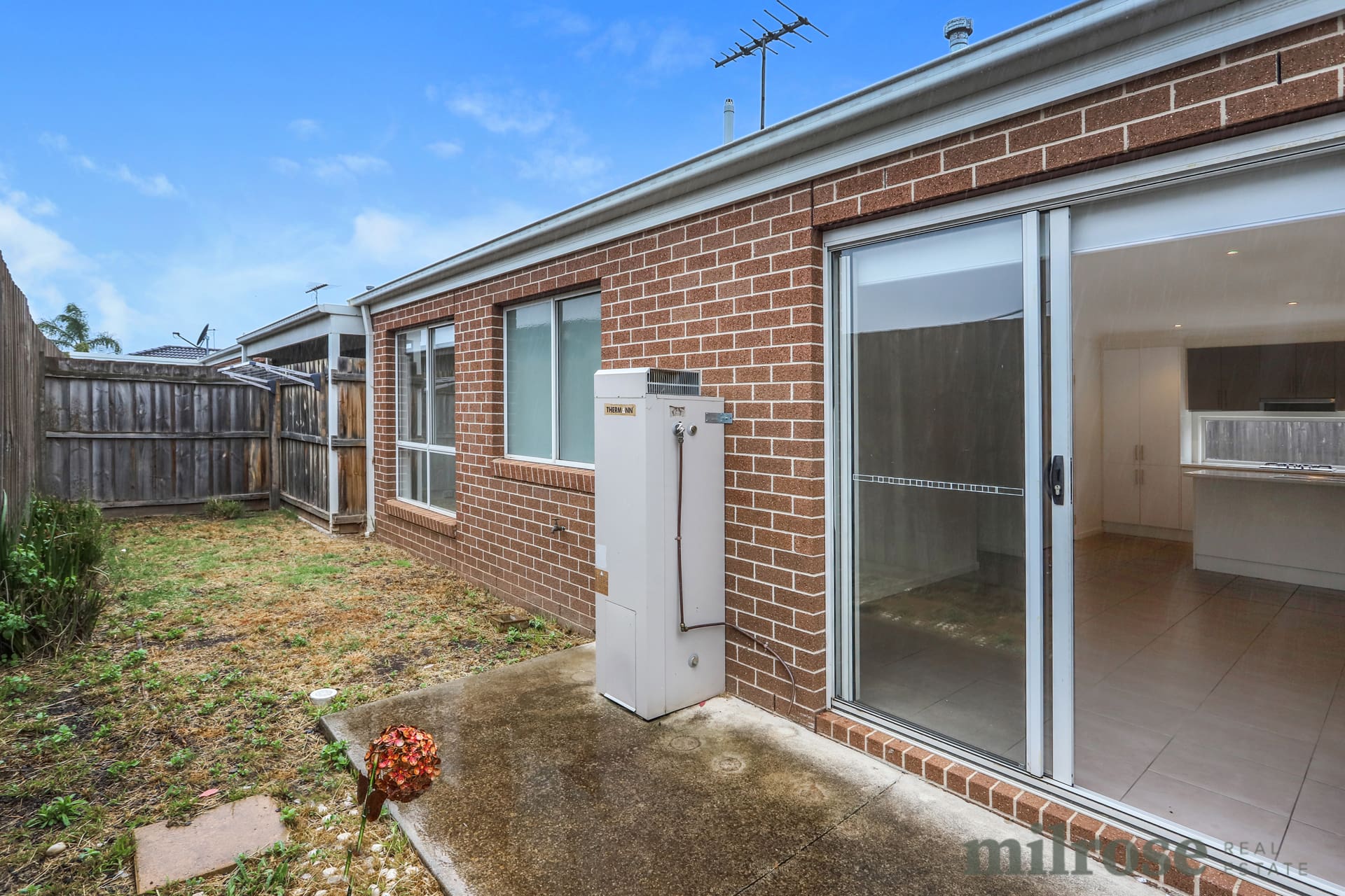2/30 Collenso Street, Sunshine West, VIC 3020