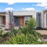 10 Esatto Walk, WYNDHAM VALE, VIC 3024