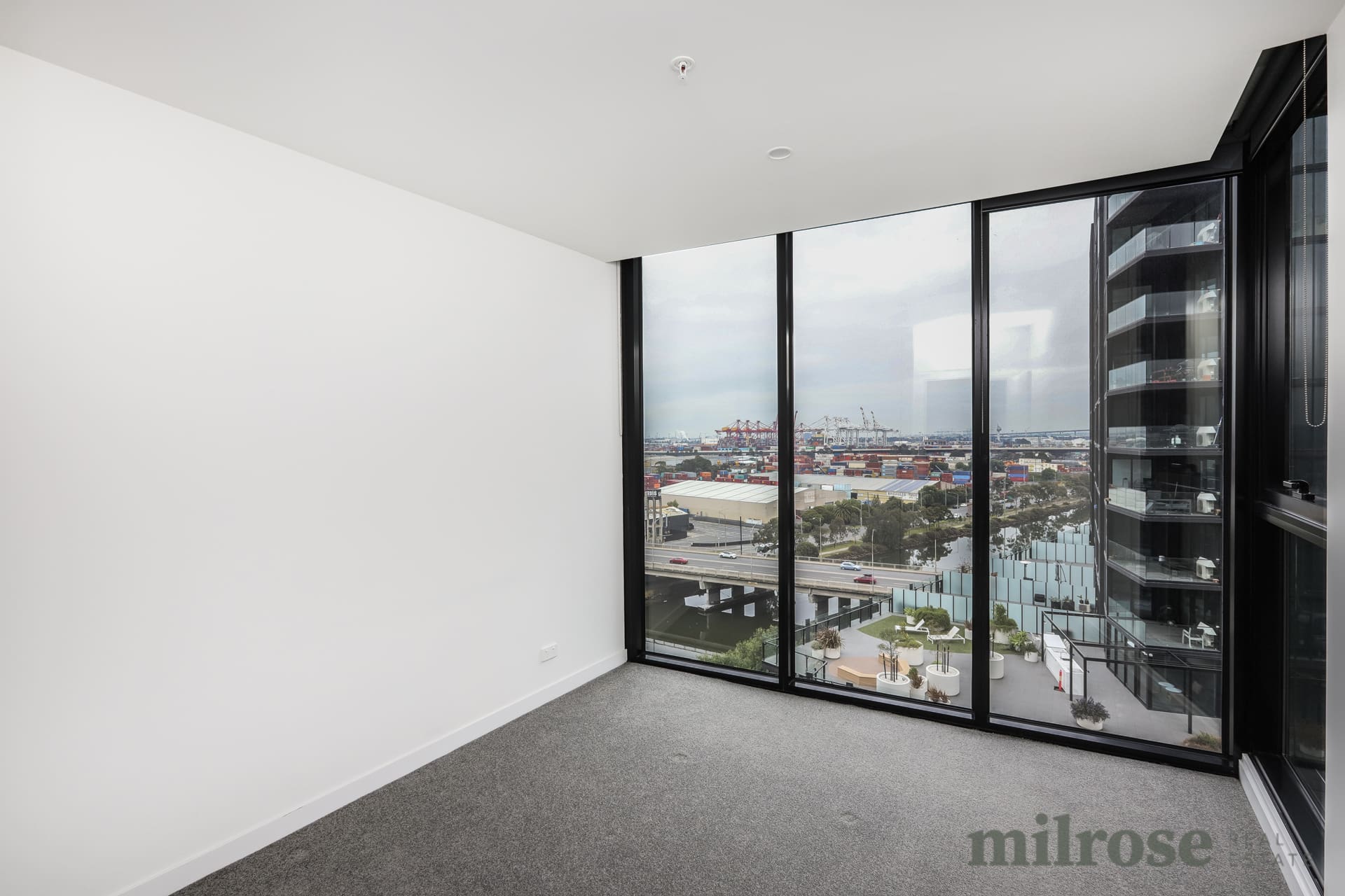 812/4 Joseph Rd, FOOTSCRAY, VIC 3011