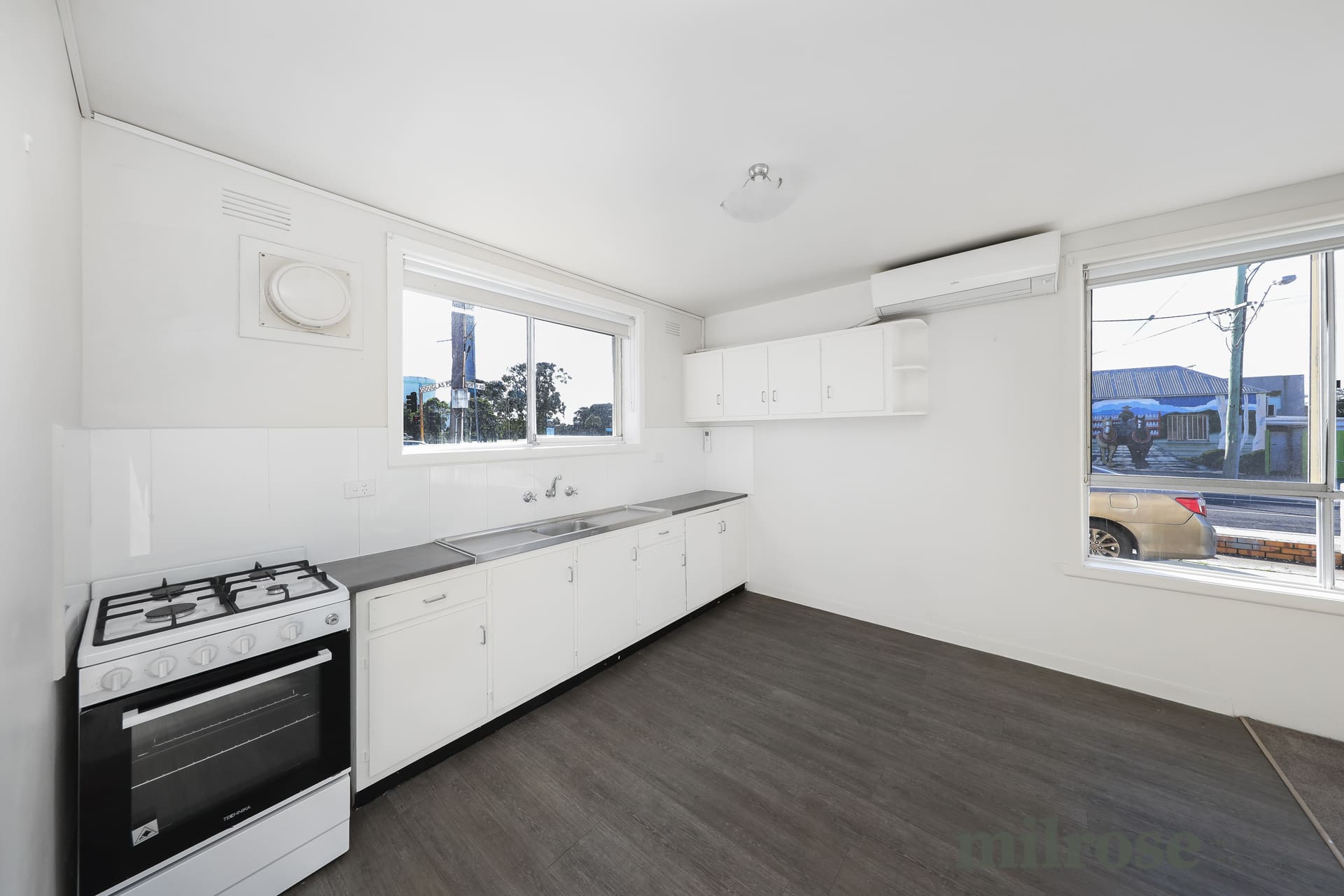 3/21 North Road, Newport, VIC 3015