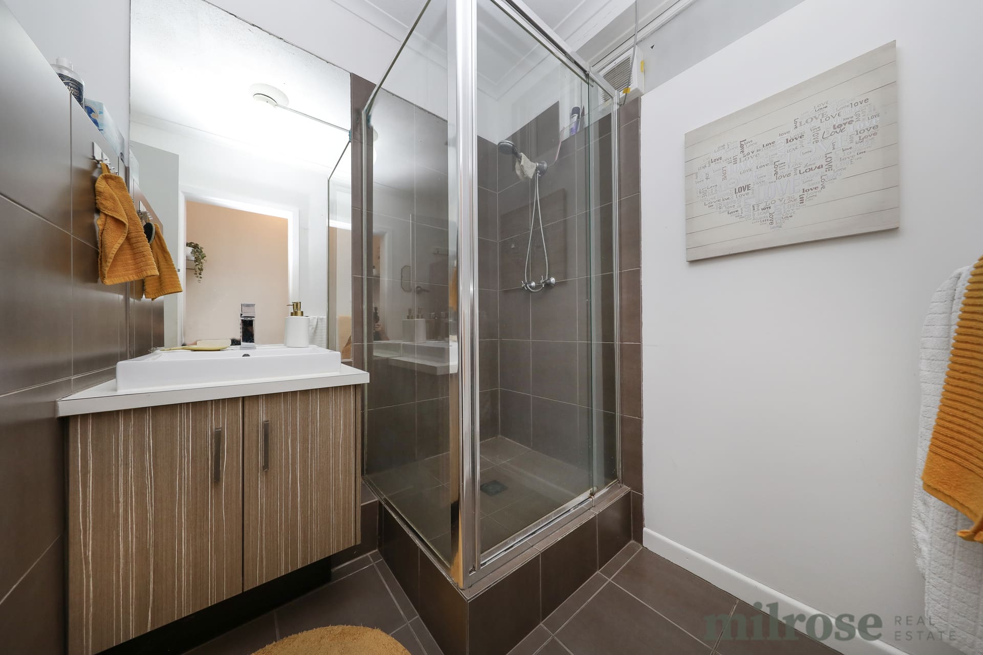 2/418 Blackshaws Road, Altona North, VIC 3025