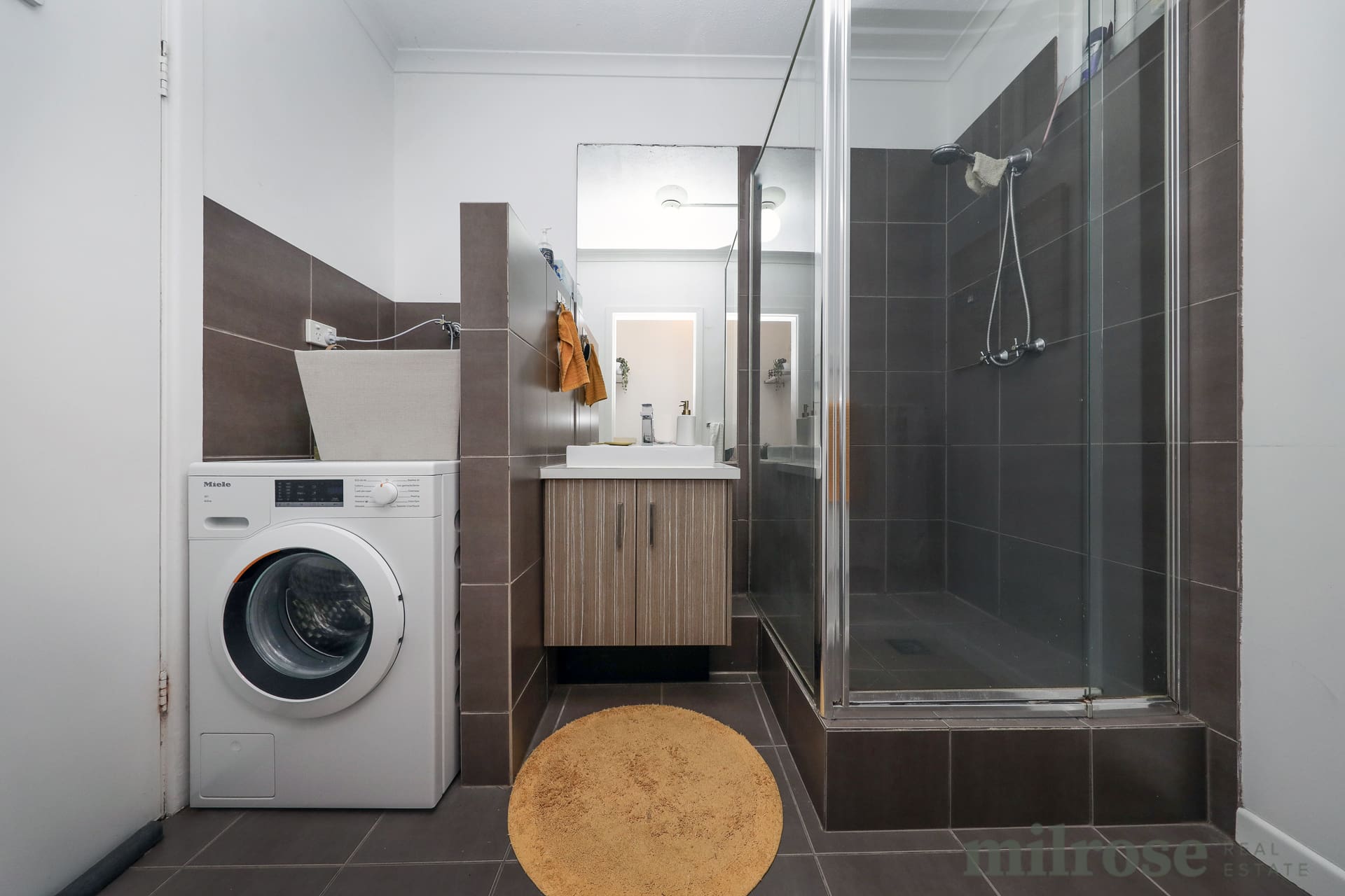 2/418 Blackshaws Road, Altona North, VIC 3025